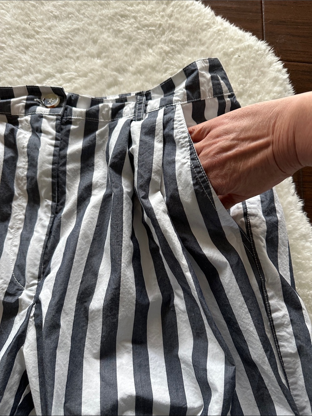 Urban Outfitters Black and White Striped Straight-Leg Pants - Picture 4 of 5